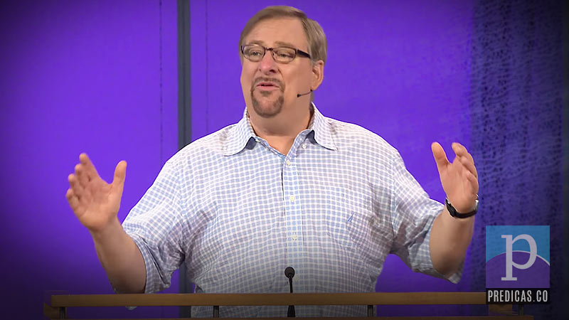 El Pastor Rick Warren predica sobre los fundamentos de una iglesia saludable